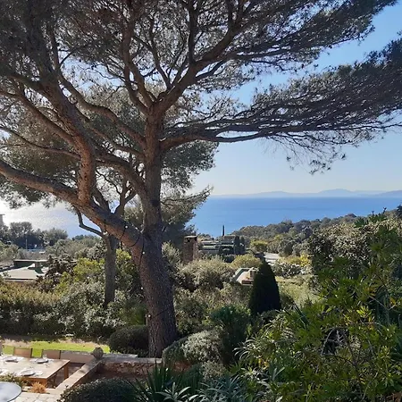 Villa Anadine - Aiguebonne Boulouris - Pleine Vue - A 5 Minutes A Pied De La - Climatisee