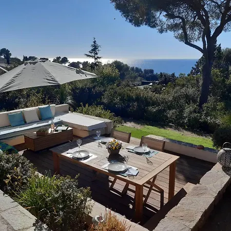 Villa Anadine - Aiguebonne Boulouris - Pleine Vue - 4 Personnes - Climatisée - à 5 Min à Pied De La