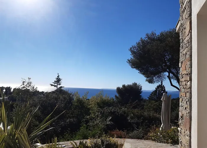 Villa Anadine - Aiguebonne Boulouris - Pleine Vue - A 5 Minutes A Pied De La - Climatisee *