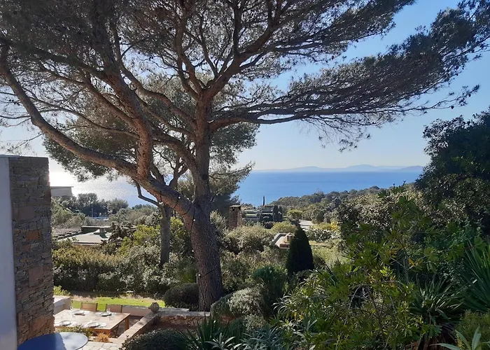 Villa Anadine - Aiguebonne Boulouris - Pleine Vue - A 5 Minutes A Pied De La - Climatisee