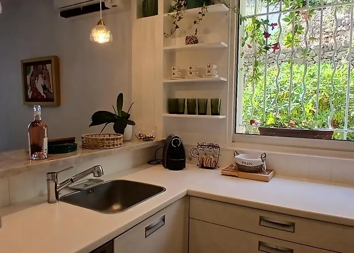 Anadine - Aiguebonne Boulouris - Pleine Vue - A 5 Minutes A Pied De La - Climatisee Villa *