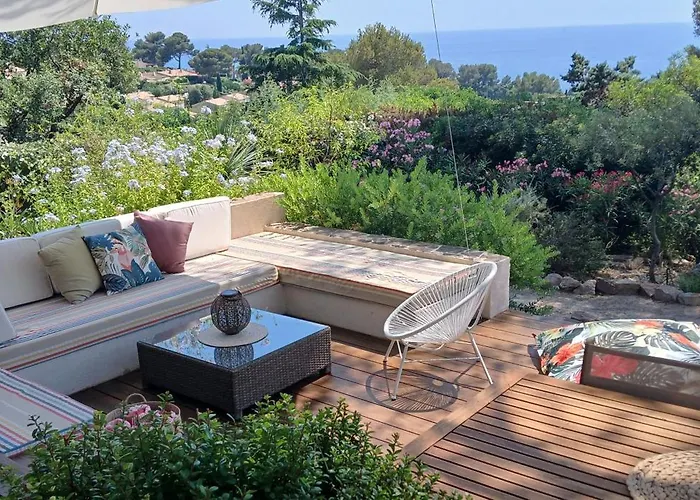 Villa Anadine - Aiguebonne Boulouris - Pleine Vue - A 5 Minutes A Pied De La - Climatisee *