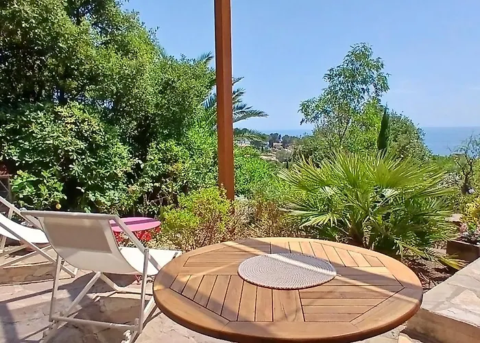 Anadine - Aiguebonne Boulouris - Pleine Vue - A 5 Minutes A Pied De La - Climatisee Villa Saint-Raphaël